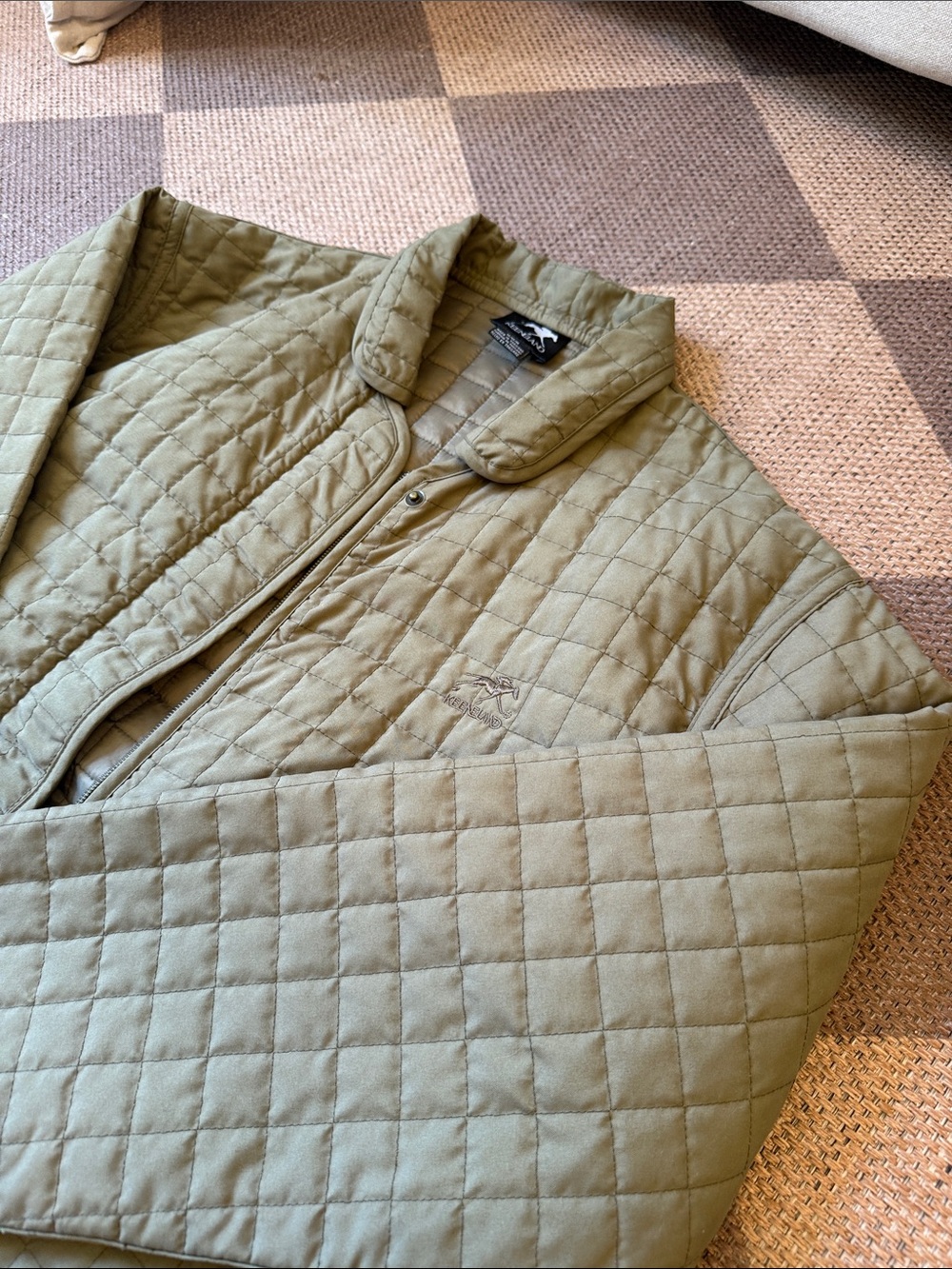 KEENELAND Lightweight Quilted Shirt Jacket in Olive with Subtle Logo